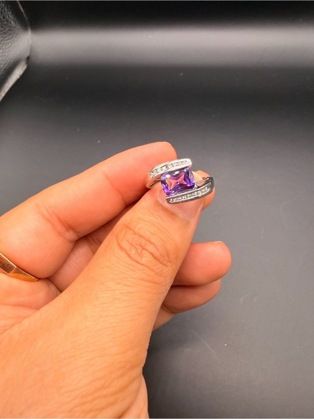 14k White Gold 2.25 Ctw Amethyst & Diamond Ring Size 5.75. Read.